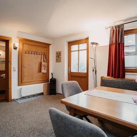 Lägenhet Gaestehaus Berger Tröpolach