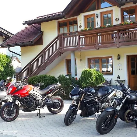 Gaestehaus Berger Tröpolach